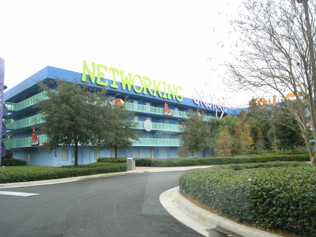 Disney 2010 D1 0440.jpg - January 9-11, 2010 Disney World Florida. Went to run the marathon. Saturday, fly down, check in, go to Expo to pick up packet, then to see Blue Man Group in the evening.